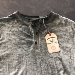 Thread and cloth short sleeve Henley